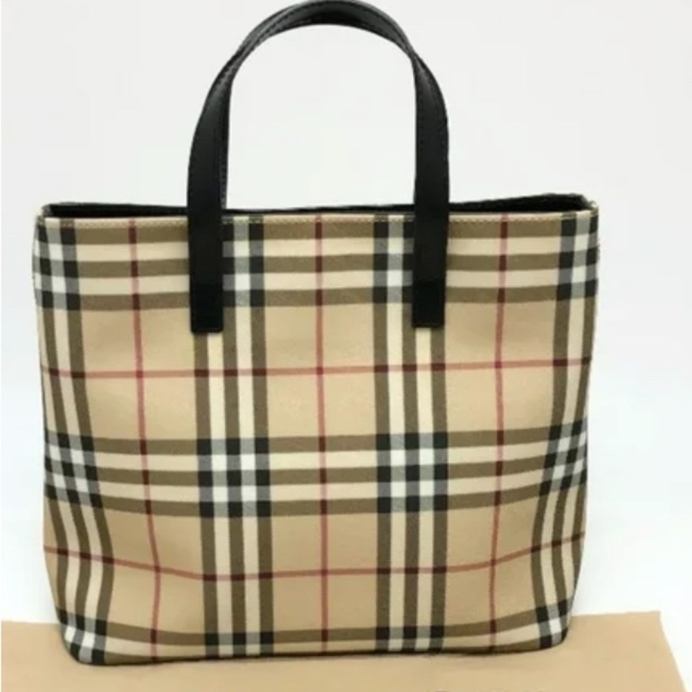 Burberry Beige and Black Check Tote with Wallet - Picture 2 of 14